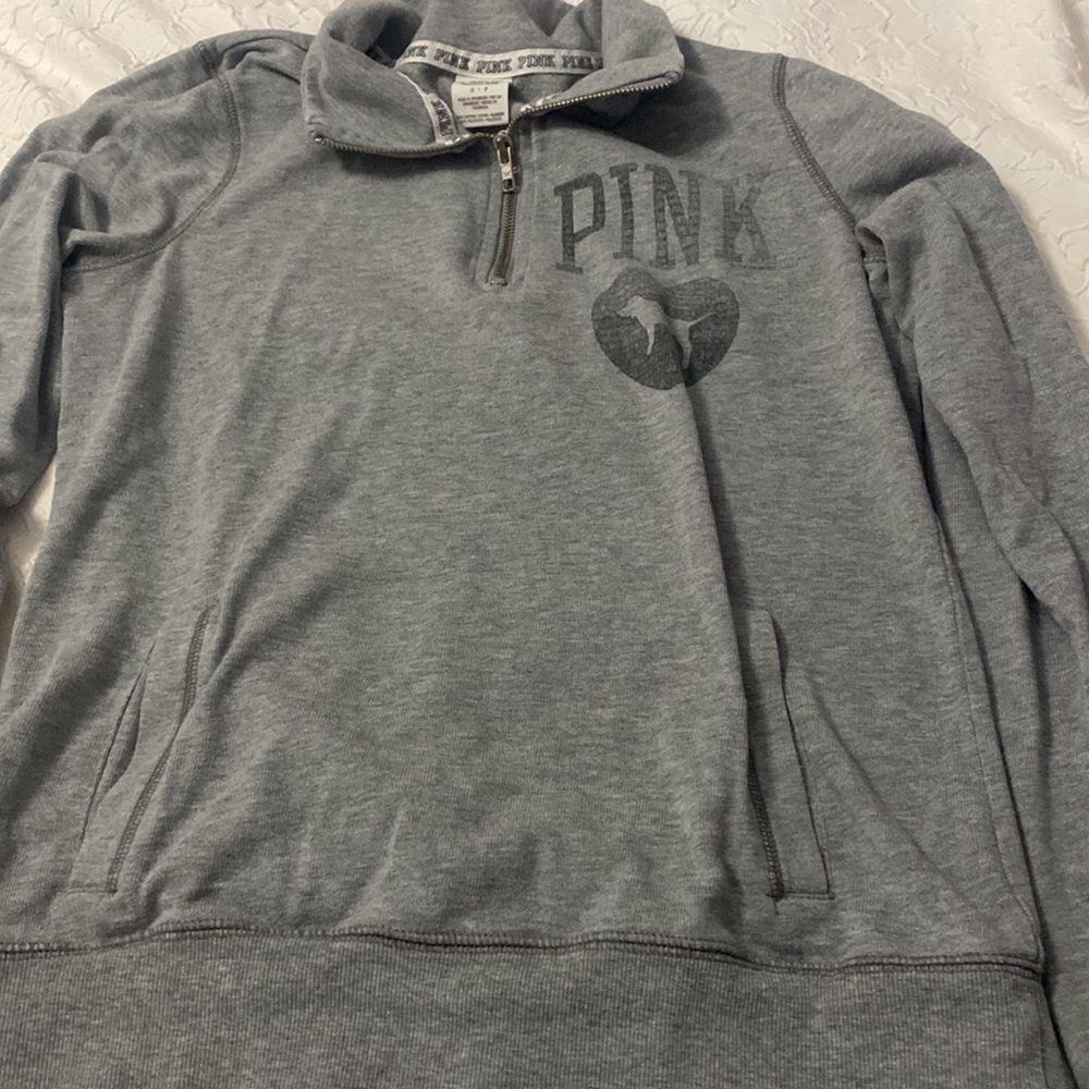 Two Pack Vs Pullovers - image 7